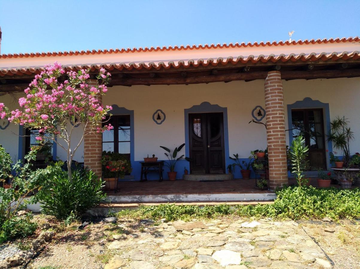Aproveite O Sabor Do Alentejo Villa Vila Verde de Ficalho Exterior photo