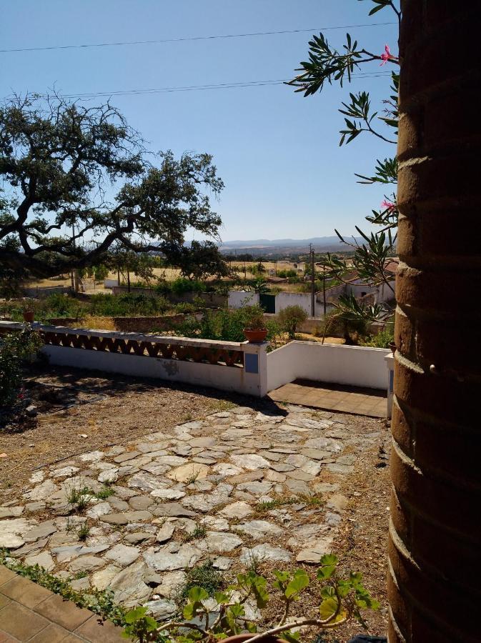 Aproveite O Sabor Do Alentejo Villa Vila Verde de Ficalho Exterior photo