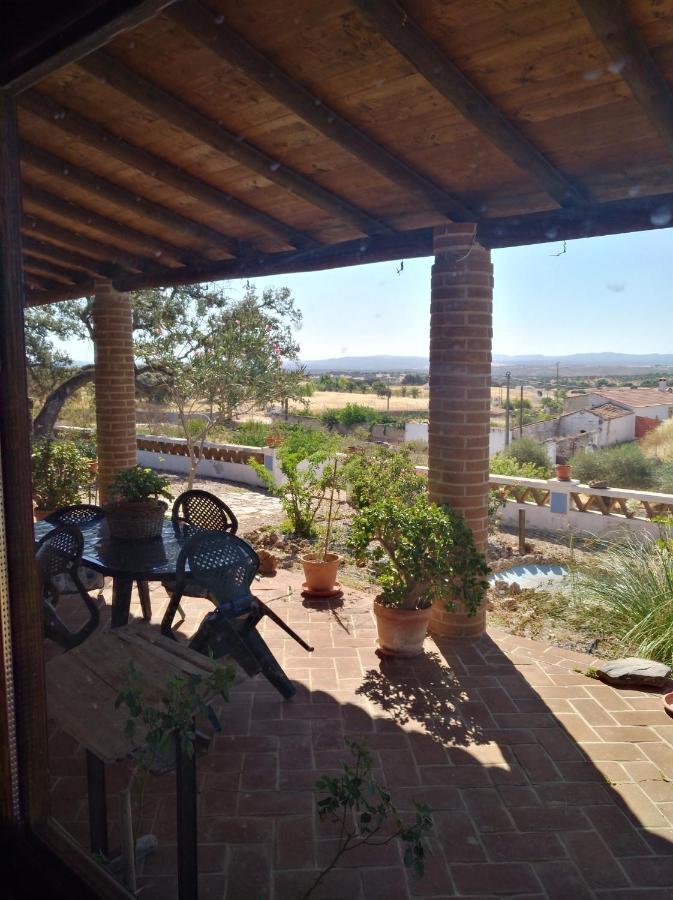 Aproveite O Sabor Do Alentejo Villa Vila Verde de Ficalho Exterior photo